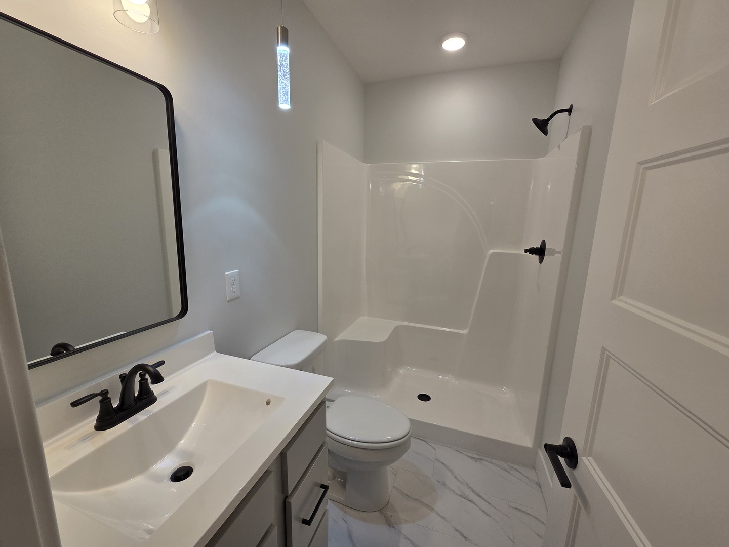 19 Brookstone Circle, Bloomington, IL 61704