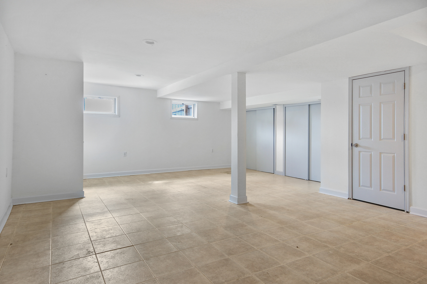 2938 E Shagbark Trail, Crete, IL 60417