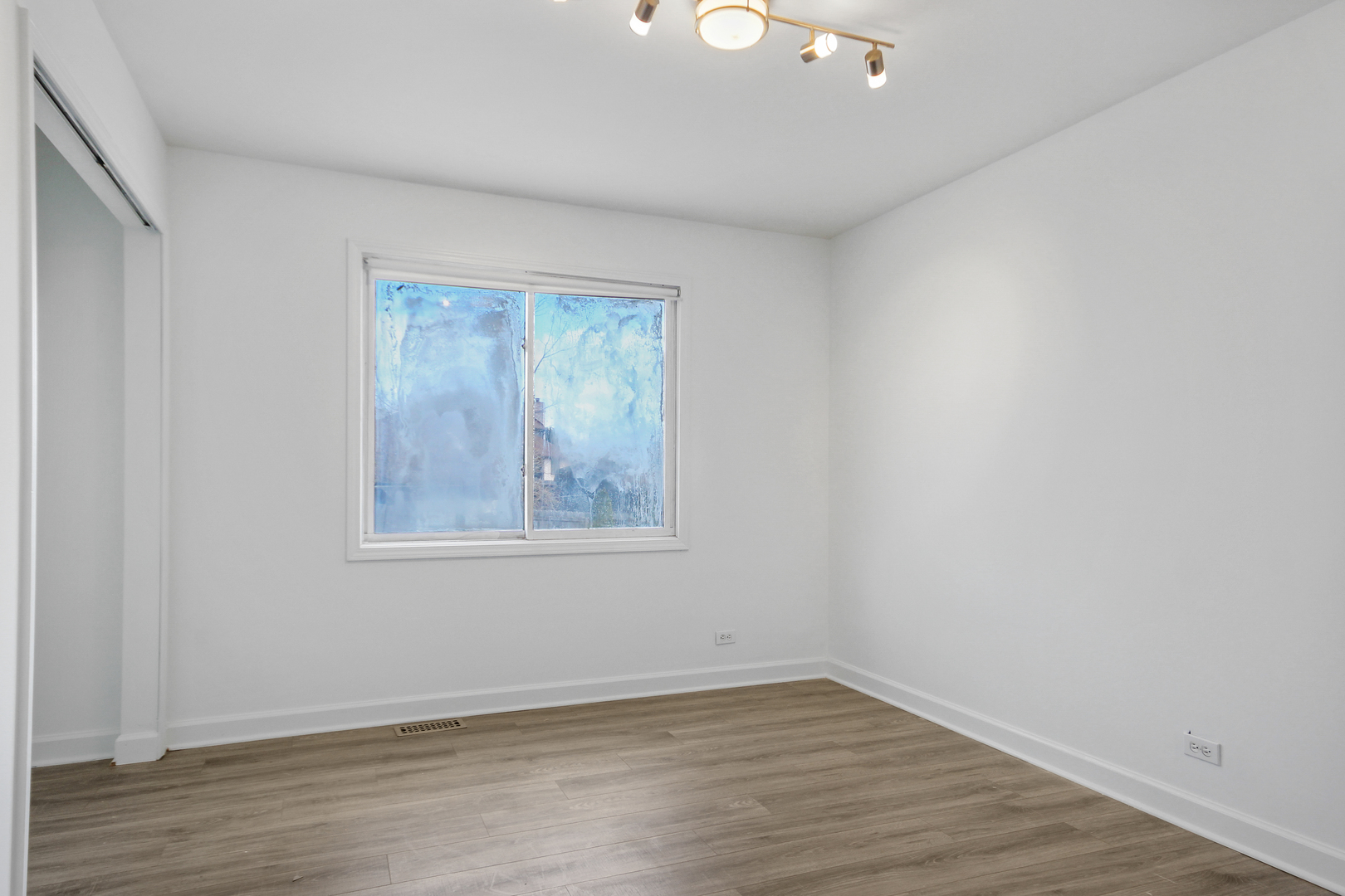 2938 E Shagbark Trail, Crete, IL 60417