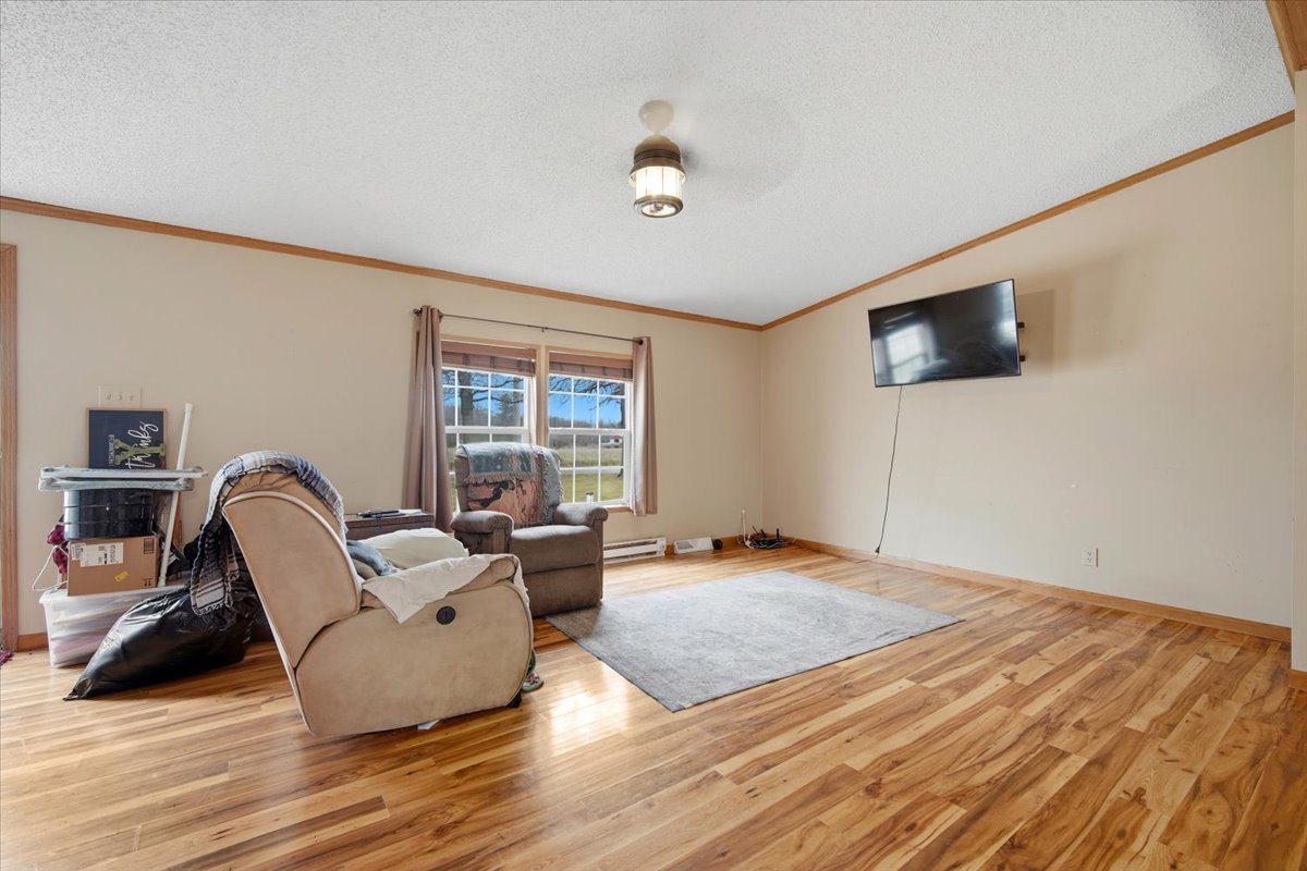 6009 Park Road, Clinton, IL 61727