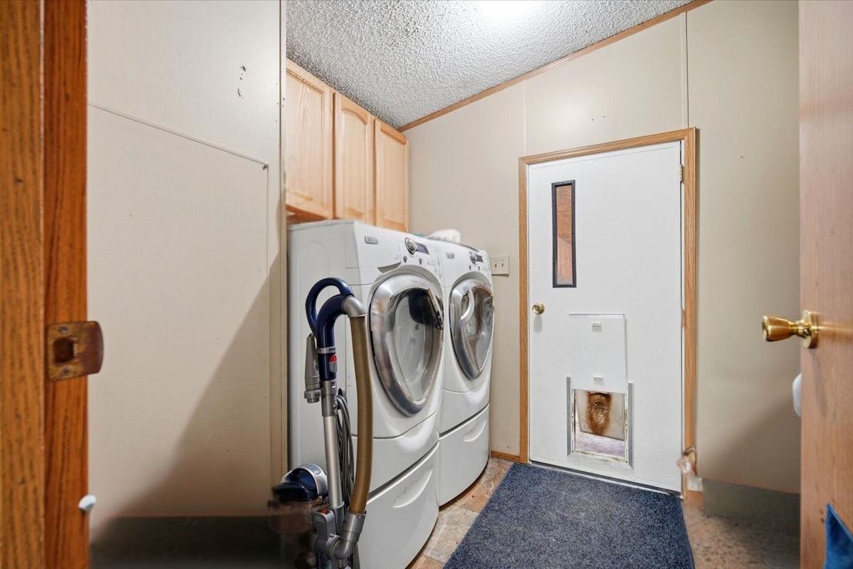 6009 Park Road, Clinton, IL 61727