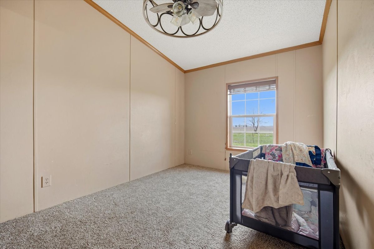 6009 Park Road, Clinton, IL 61727