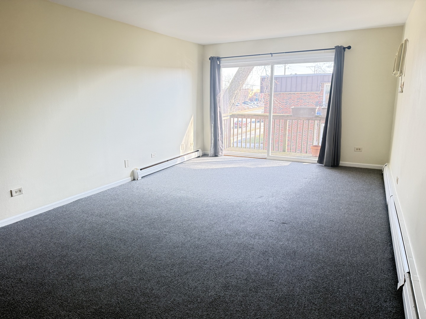 5720 East Avenue #3A, Countryside, IL 60525