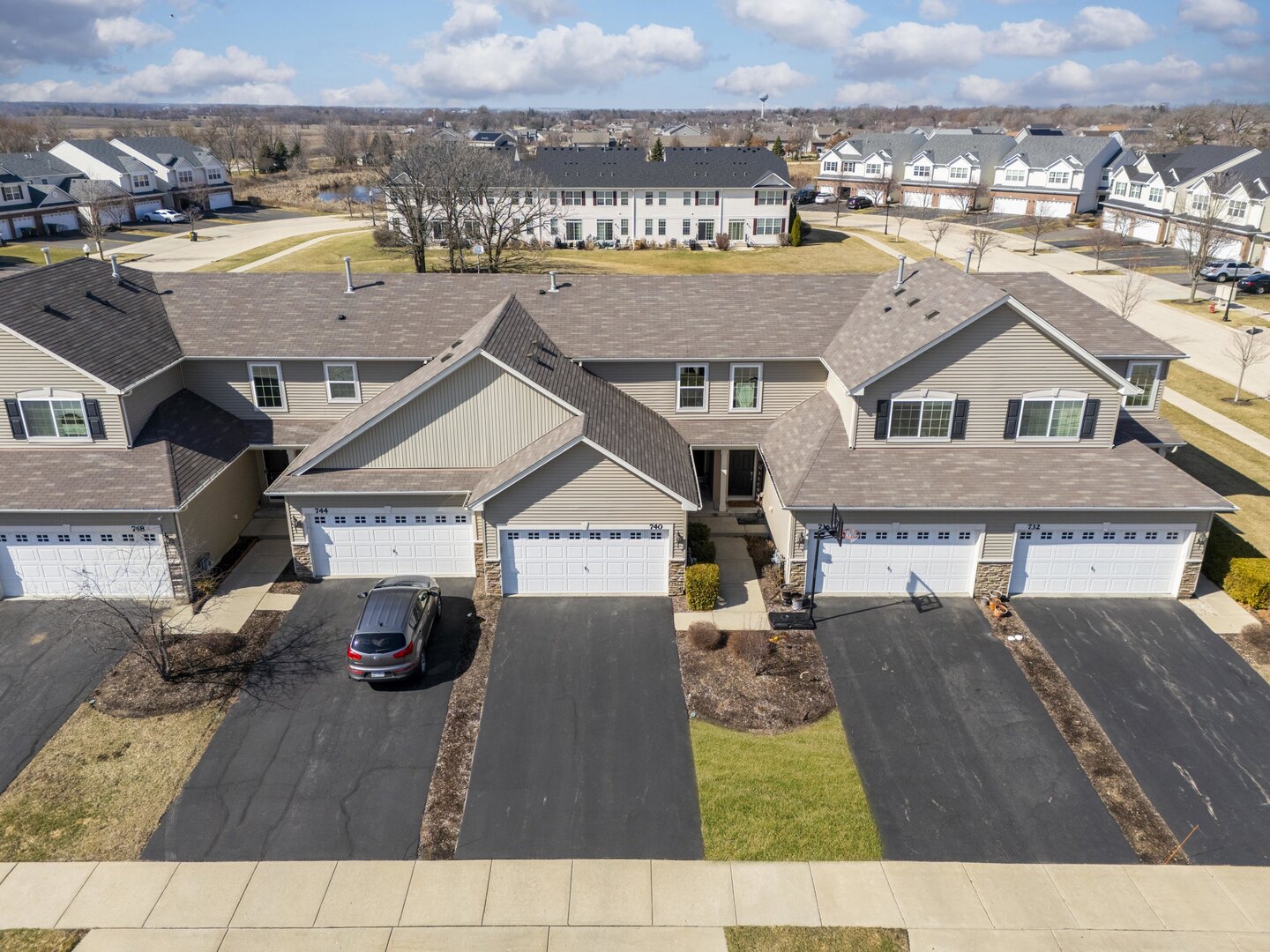 740 Florence Street, Hampshire, IL 60140