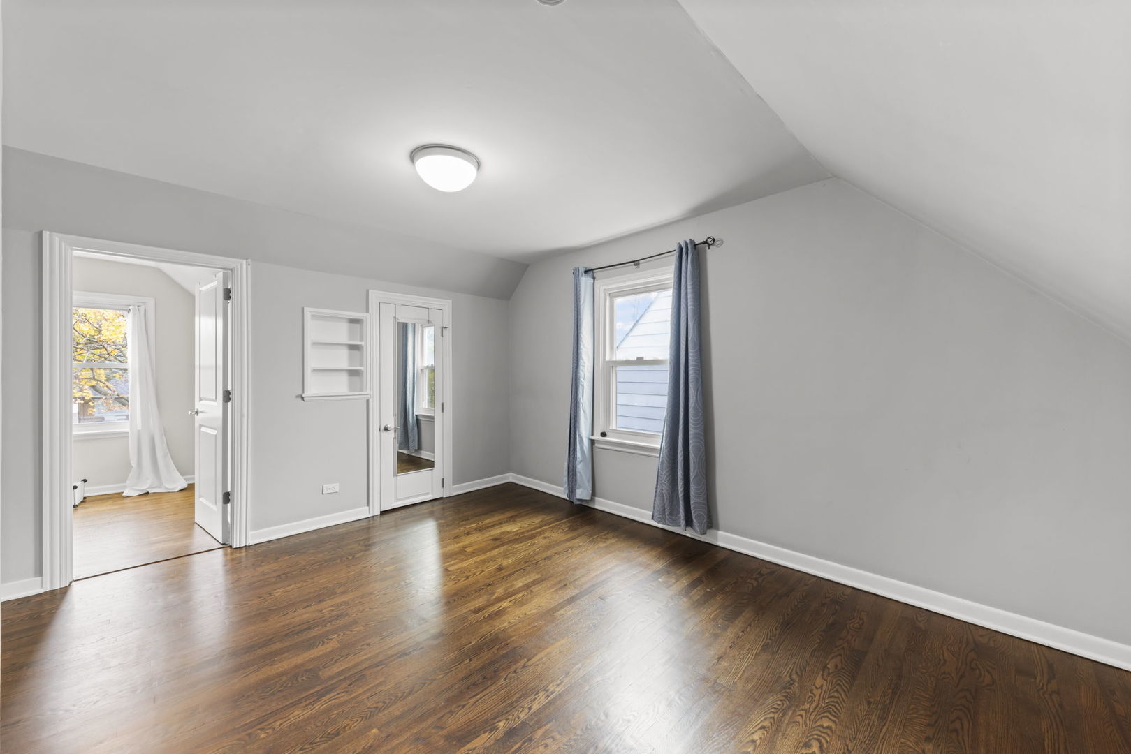 2852 Scott Street, Franklin Park, IL 60131