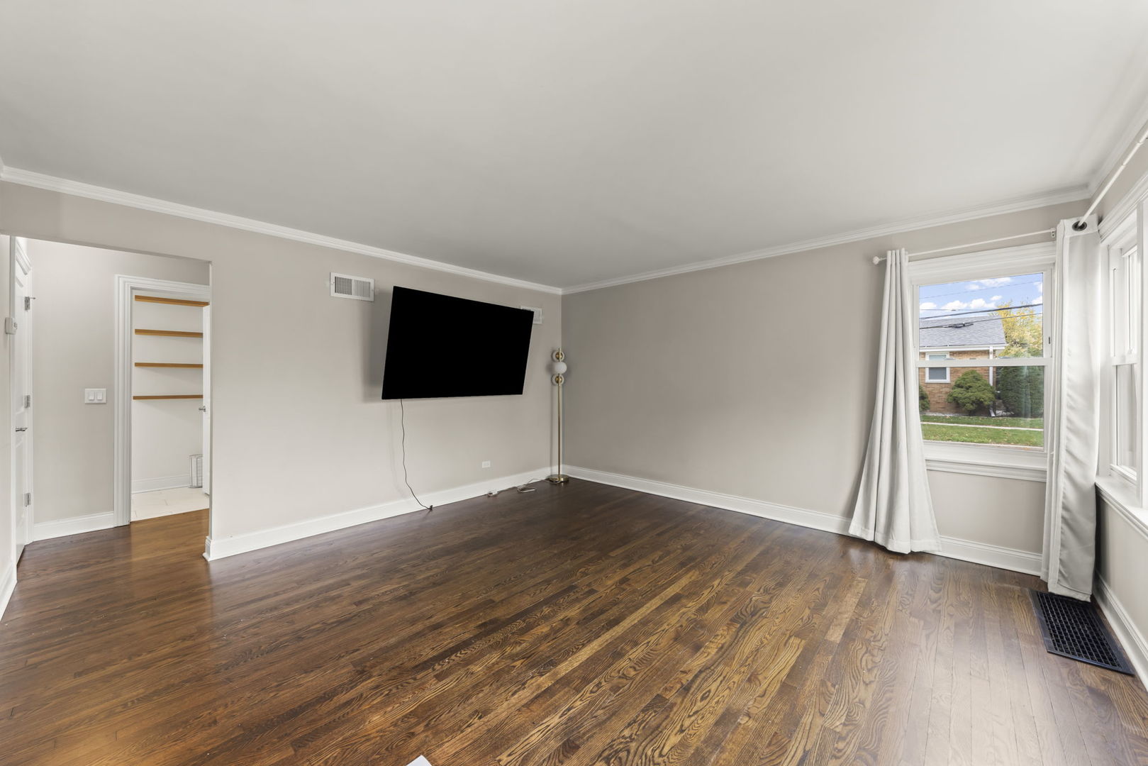 2852 Scott Street, Franklin Park, IL 60131