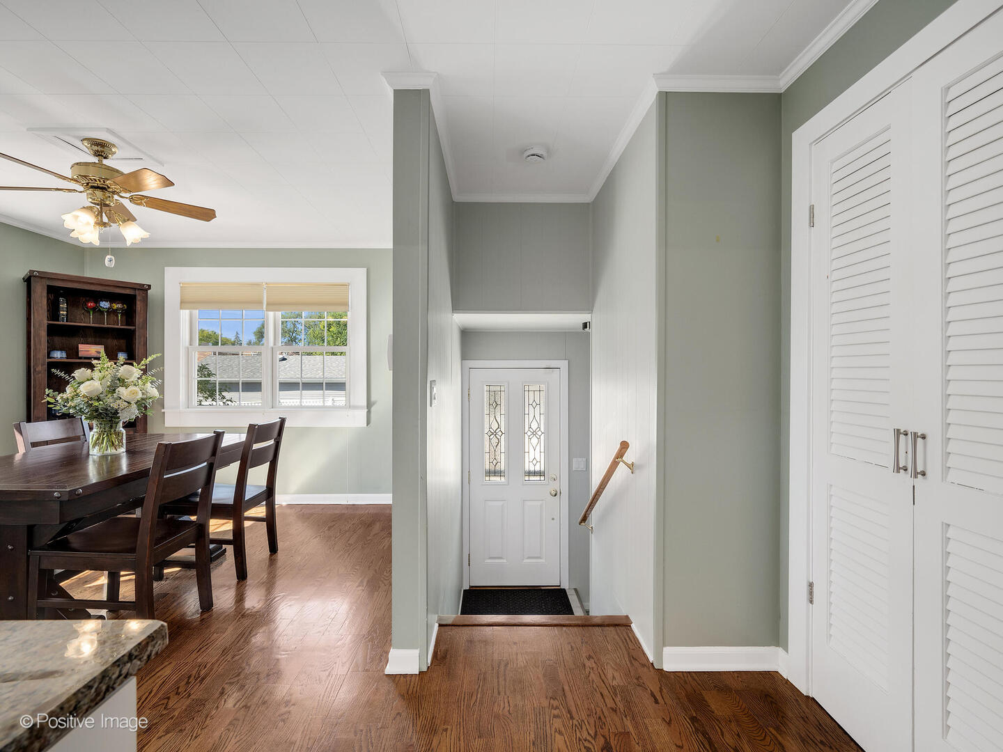 182 E Hale Street, Elmhurst, IL 60126