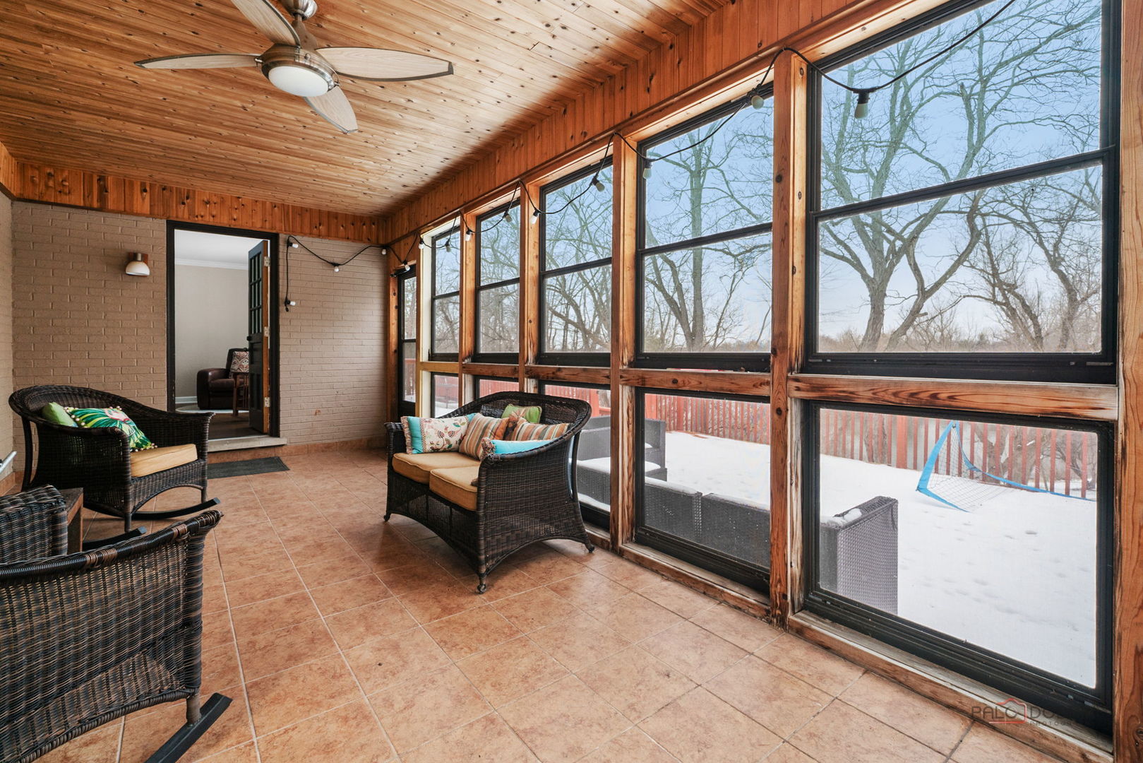 26982 W Lakeview Drive, Lake Barrington, IL 60084