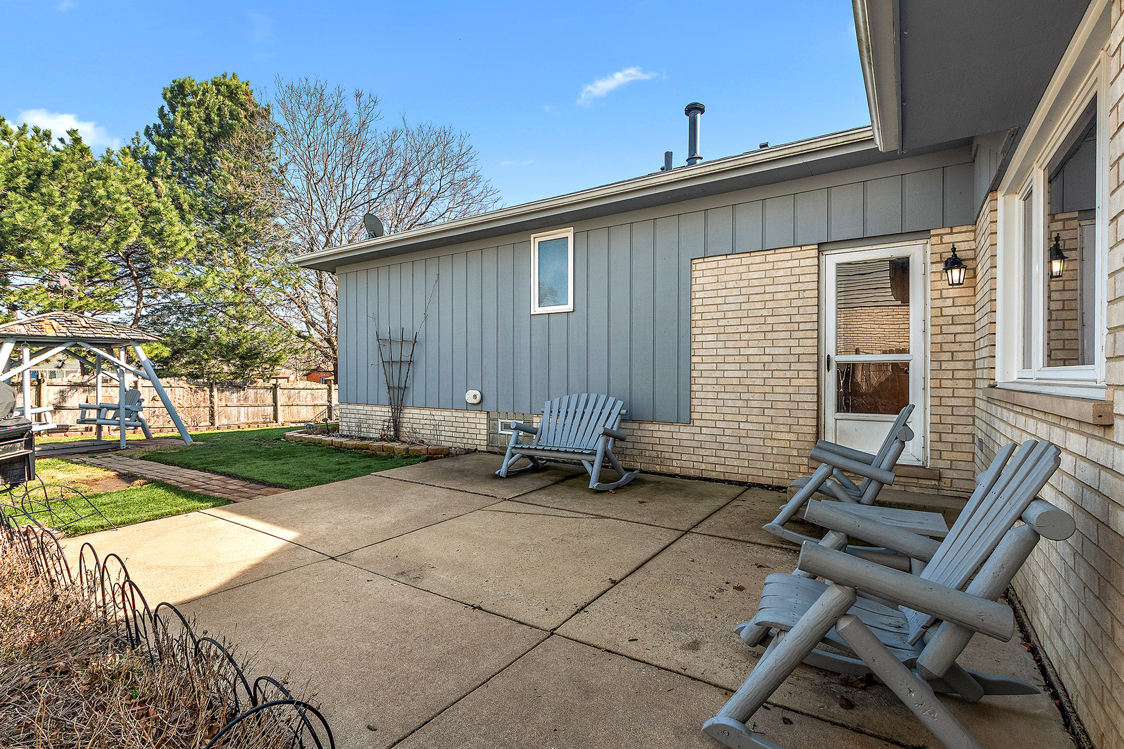 16133 Rosebud Place, Orland Hills, IL 60487