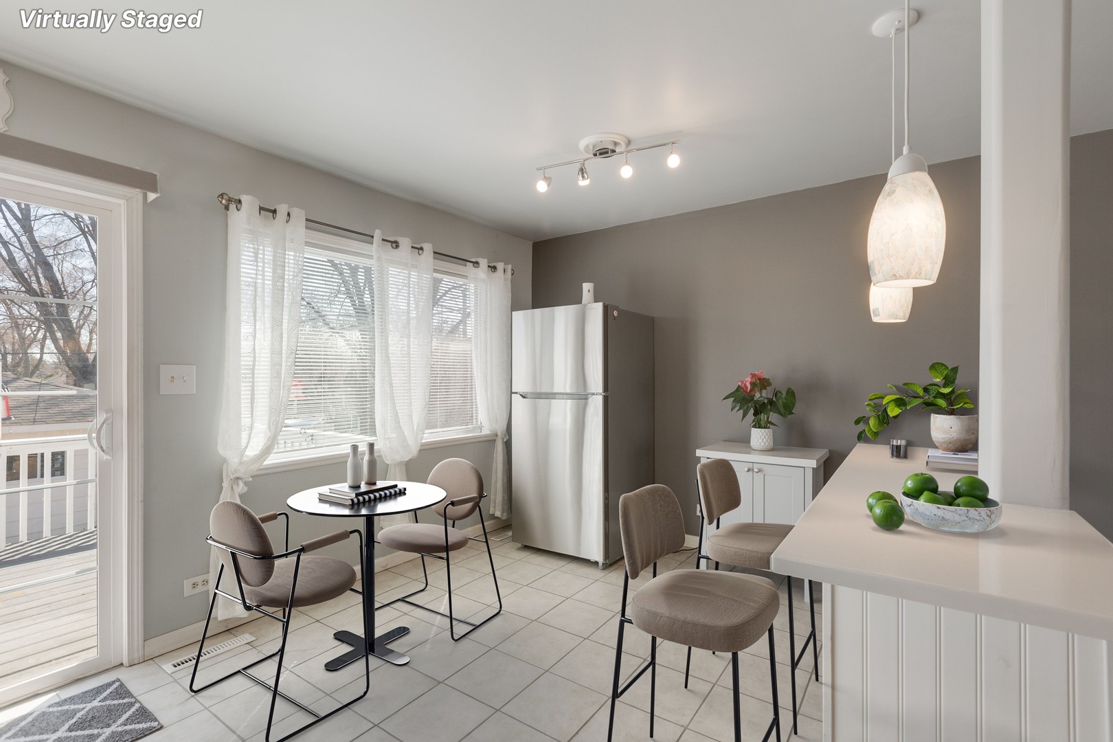 1421 Barberry Lane, Round Lake Beach, IL 60073