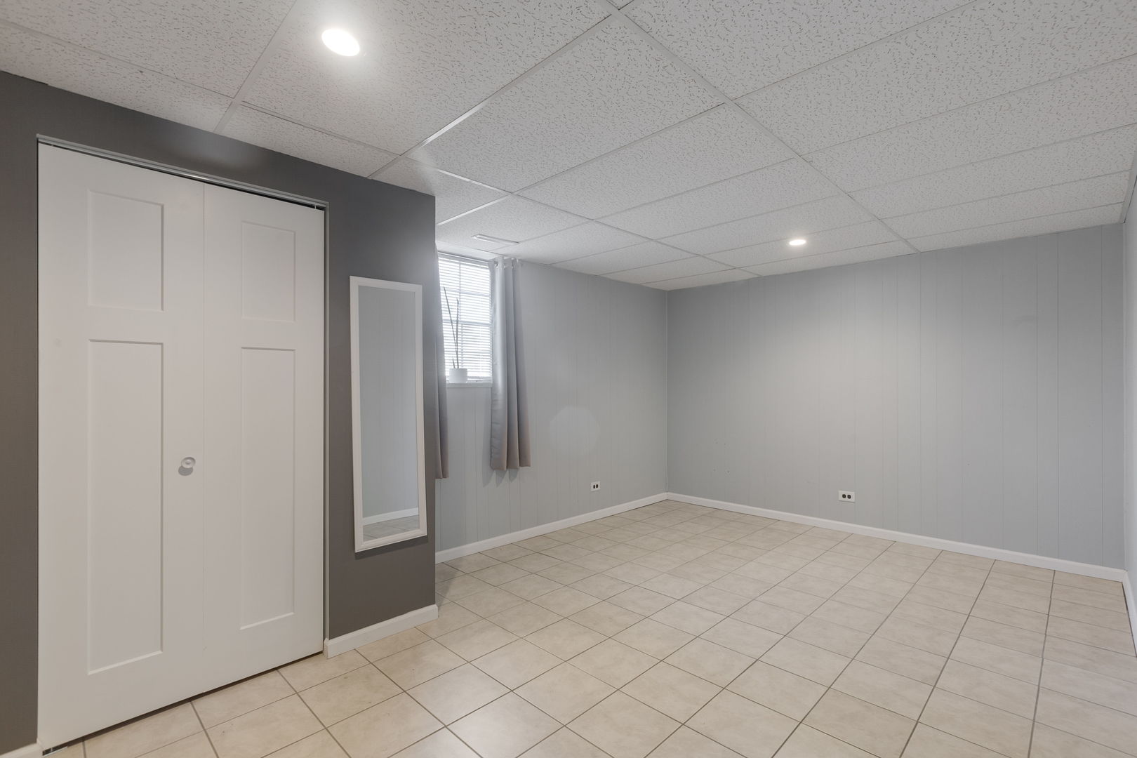 1421 Barberry Lane, Round Lake Beach, IL 60073