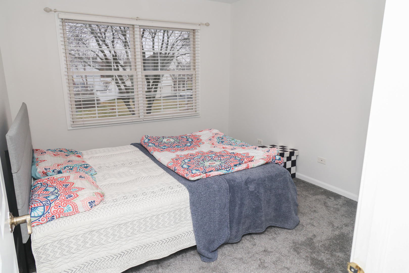 1011 Napa Lane, Aurora, IL 60502