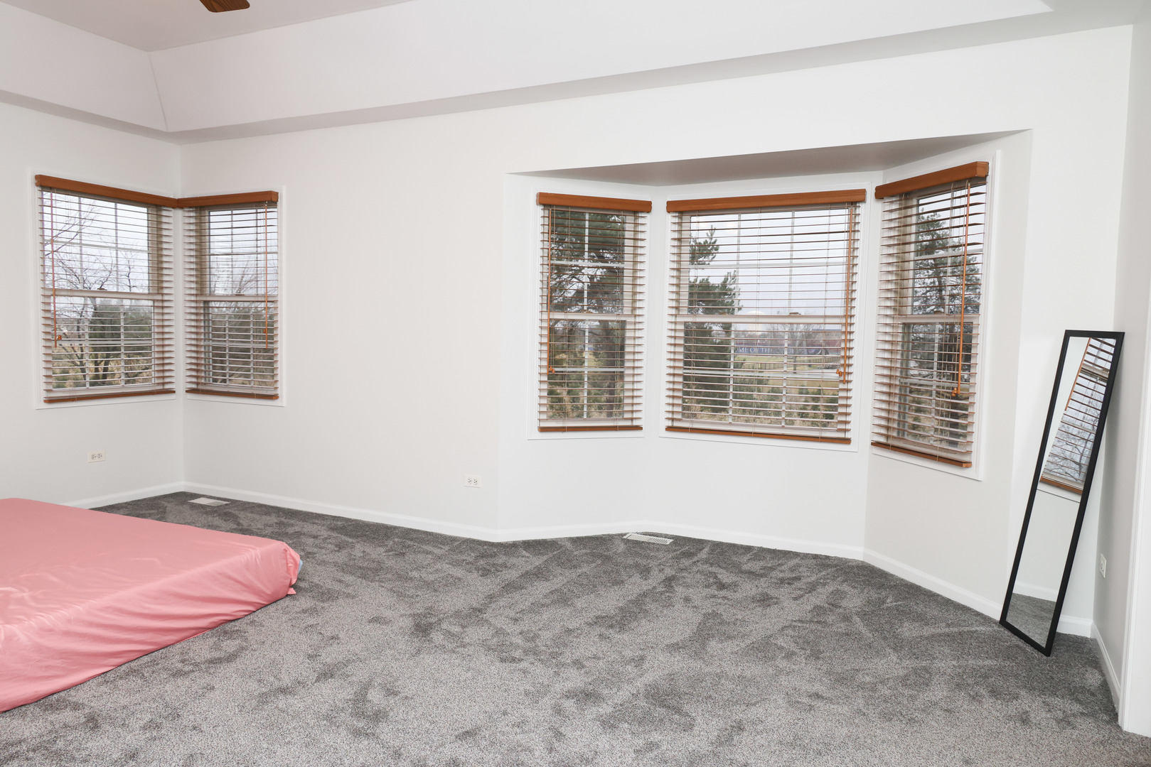 1011 Napa Lane, Aurora, IL 60502