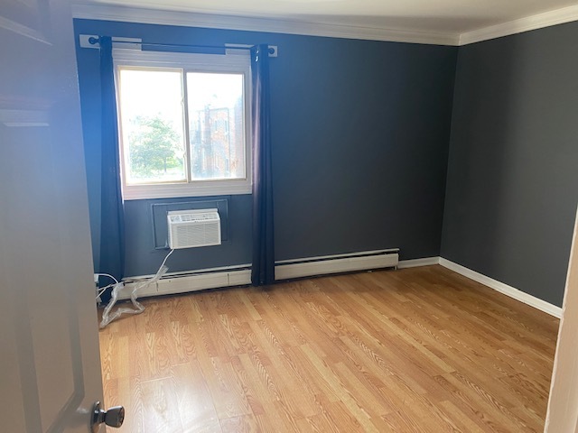 143 W Elk Trail #342, Carol Stream, IL 60188