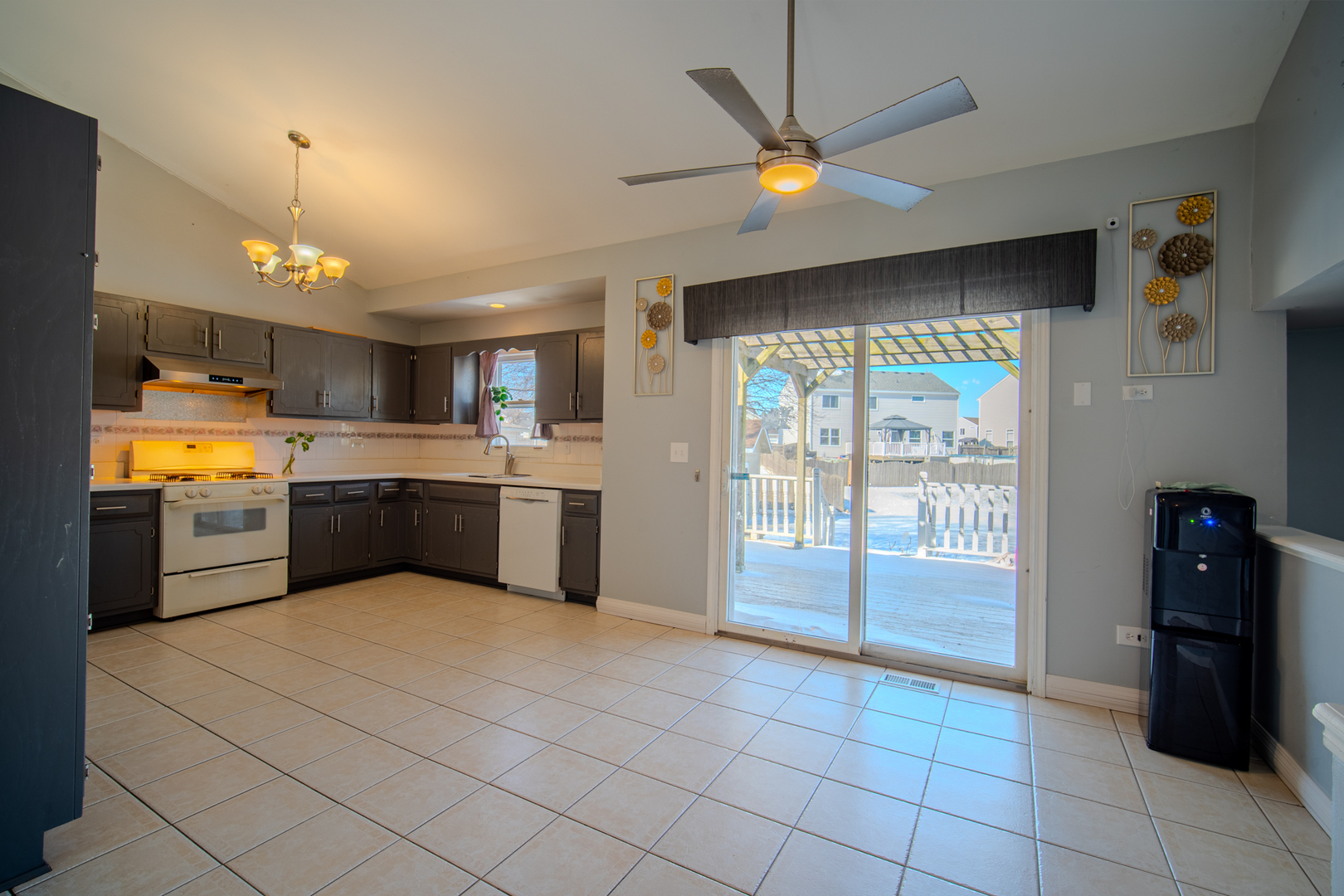 2813 Joe Adler Drive, Plainfield, IL 60586