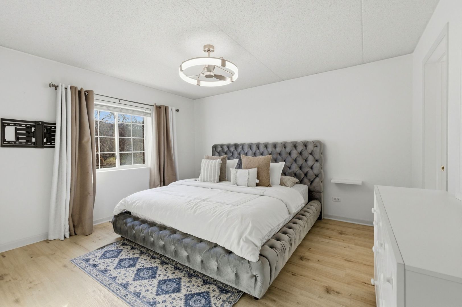 16032 Crystal Creek Drive #1A, Orland Park, IL 60462