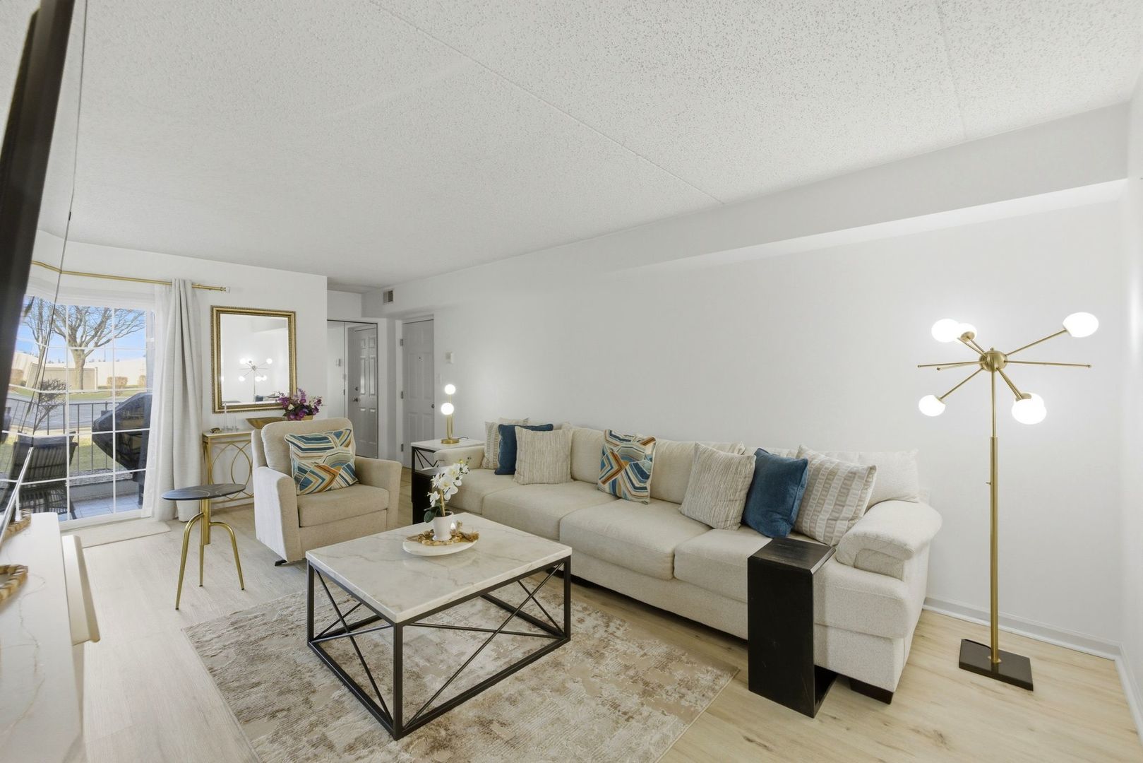 16032 Crystal Creek Drive #1A, Orland Park, IL 60462