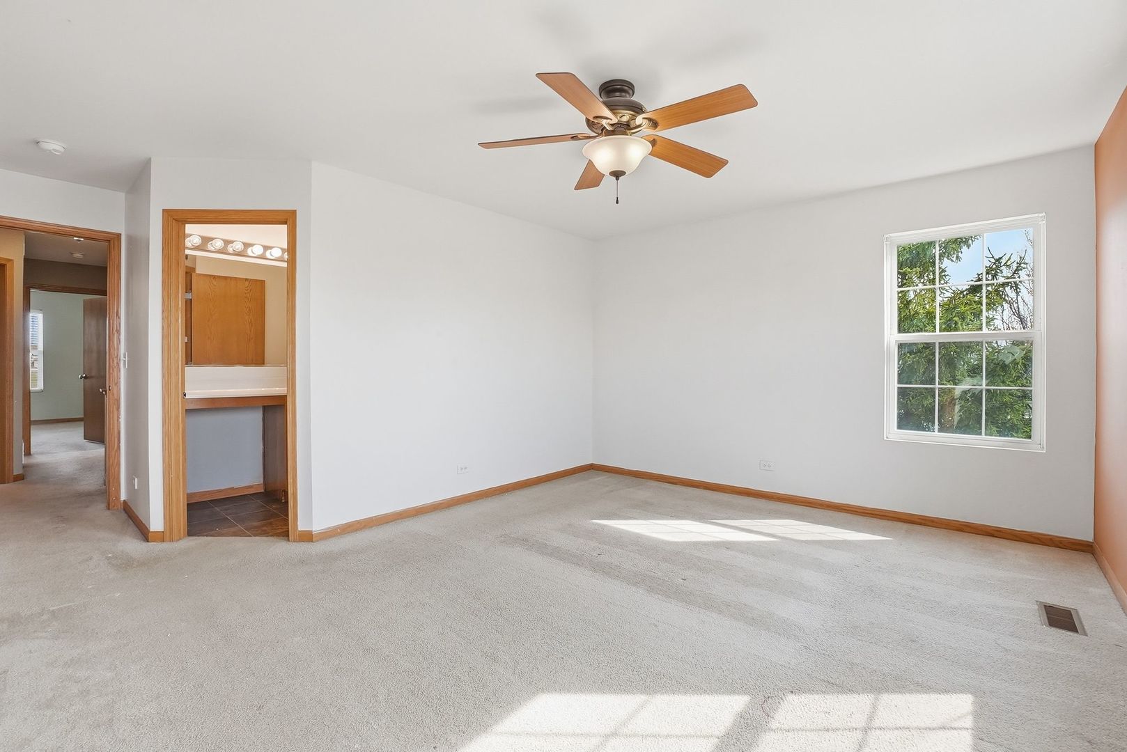 1008 Heron Circle #1, Joliet, IL 60431