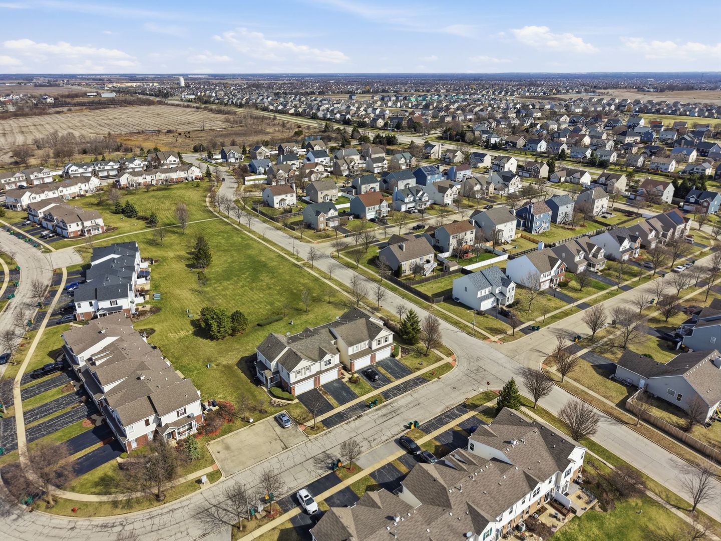 1008 Heron Circle #1, Joliet, IL 60431