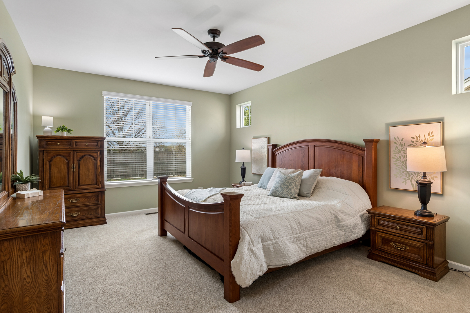 2727 Northmoor Drive, Naperville, IL 60564