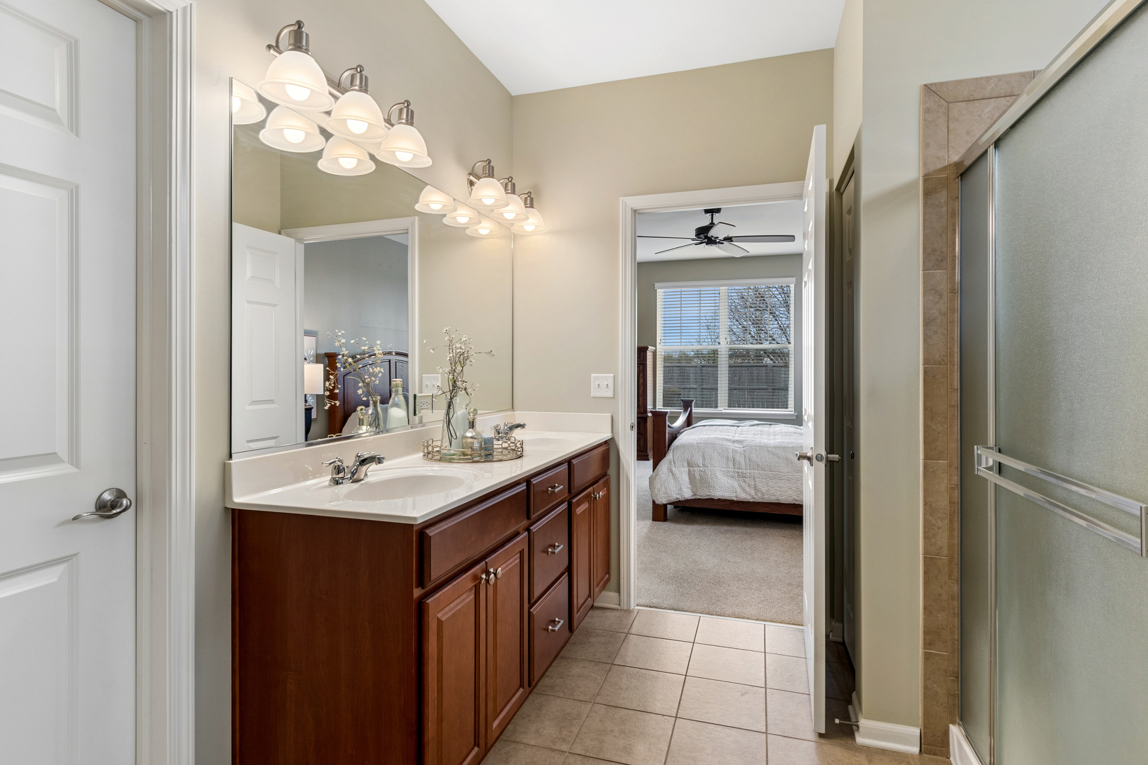 2727 Northmoor Drive, Naperville, IL 60564