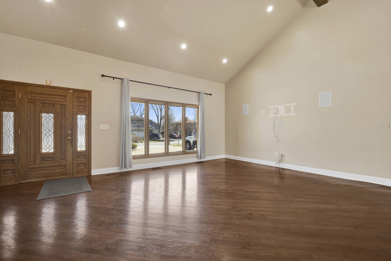 5N464 Neva Terrace, Itasca, IL 60143