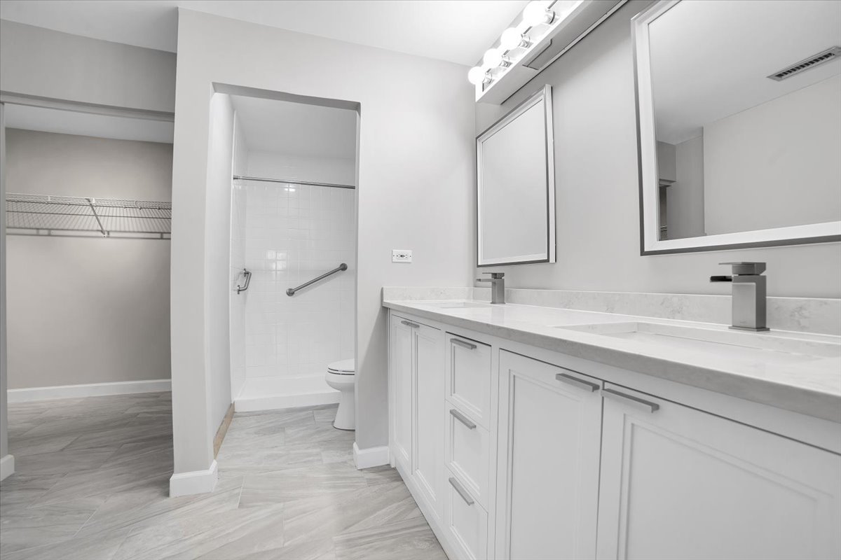 1105 N Mill Street #315, Naperville, IL 60563