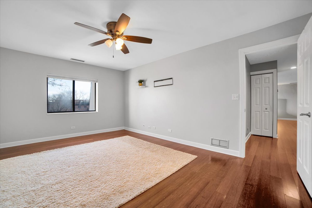 1105 N Mill Street #315, Naperville, IL 60563