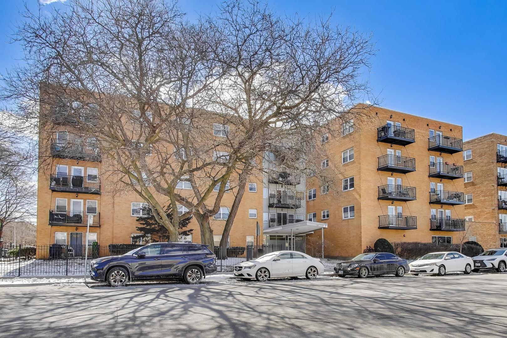 2501 W Bryn Mawr Avenue #507, Chicago, IL 60659