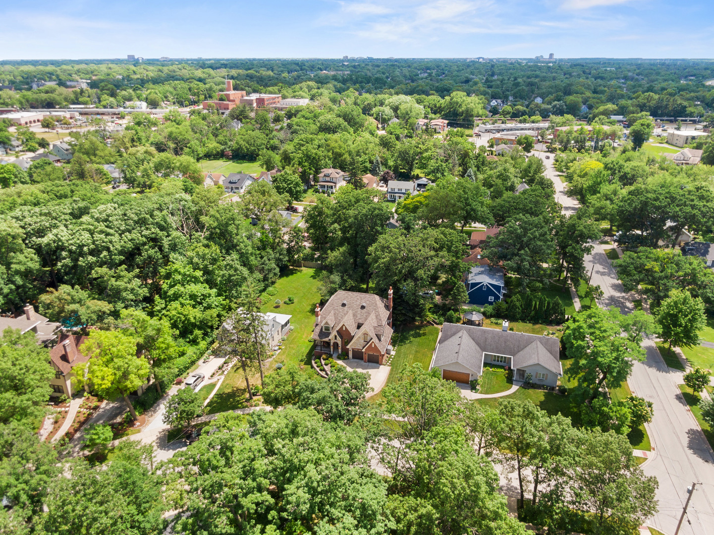 369 W Grove Street, Lombard, IL 60148