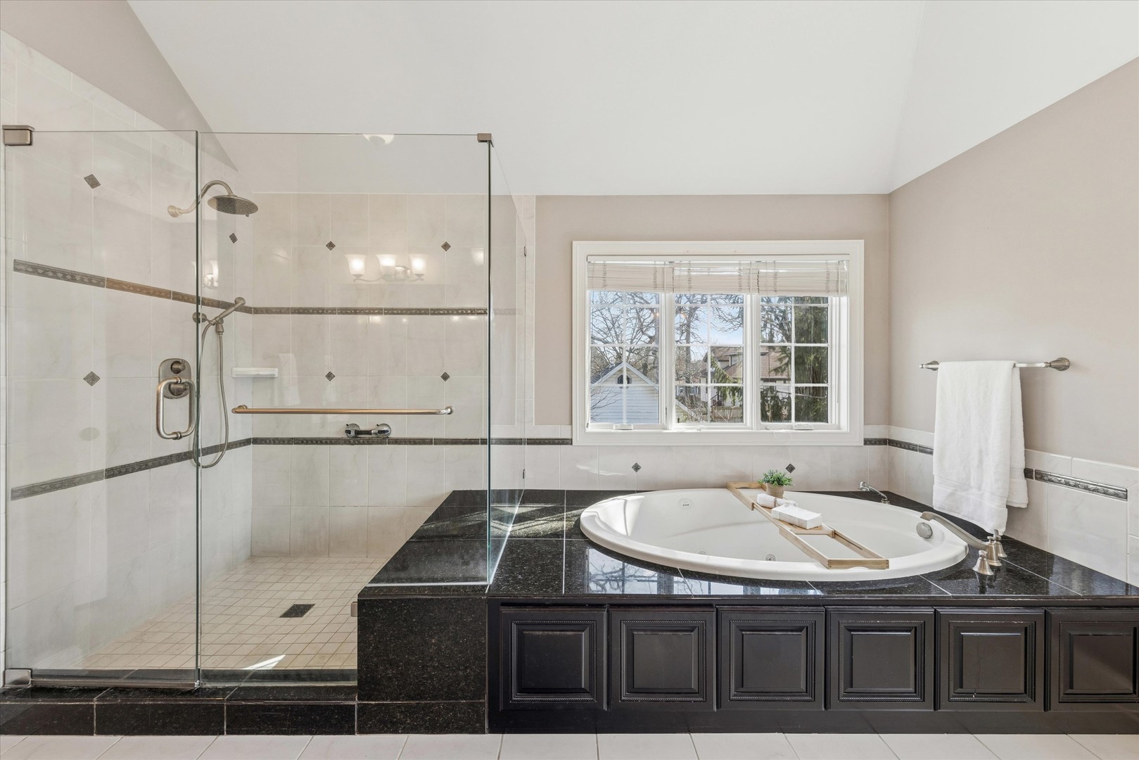 369 W Grove Street, Lombard, IL 60148