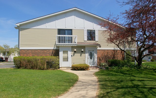 415 Harrison Court #415, Vernon Hills, IL 60061