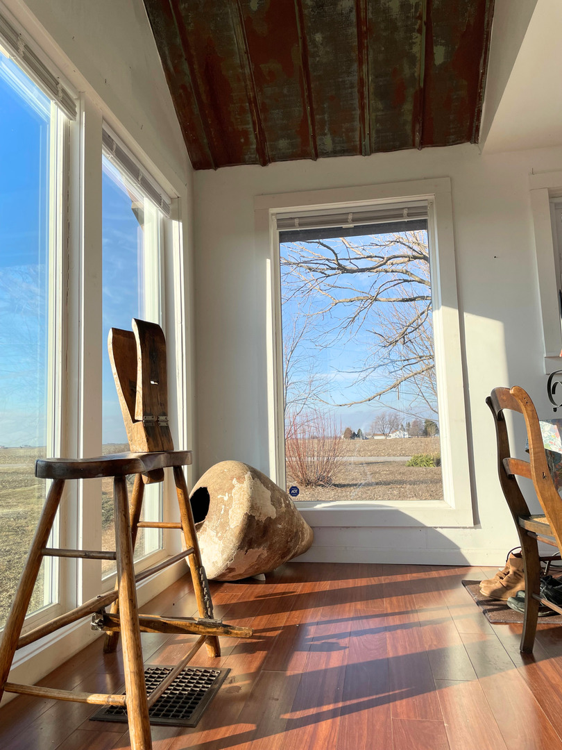 597 CR 100 E, Ivesdale, IL 61851