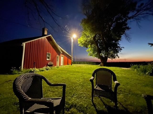 597 CR 100 E, Ivesdale, IL 61851