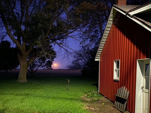 597 CR 100 E, Ivesdale, IL 61851