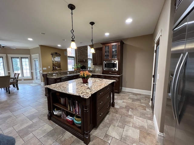 12132 S Harold Avenue, Palos Heights, IL 60463