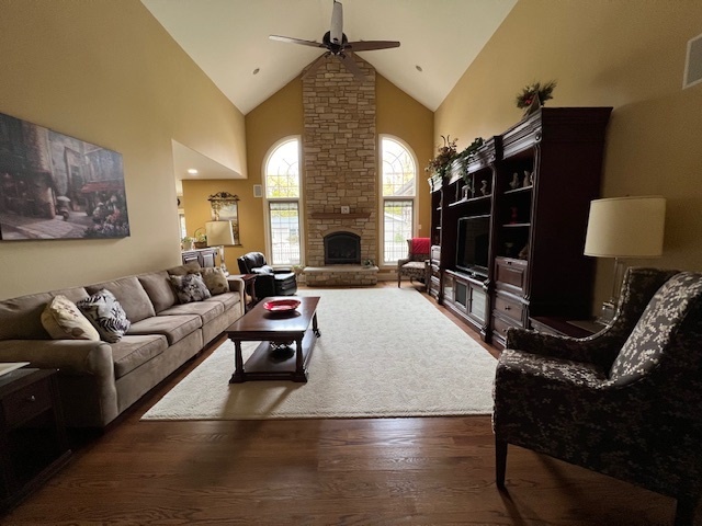 12132 S Harold Avenue, Palos Heights, IL 60463