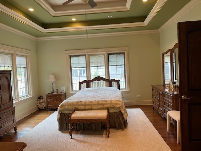 12132 S Harold Avenue, Palos Heights, IL 60463