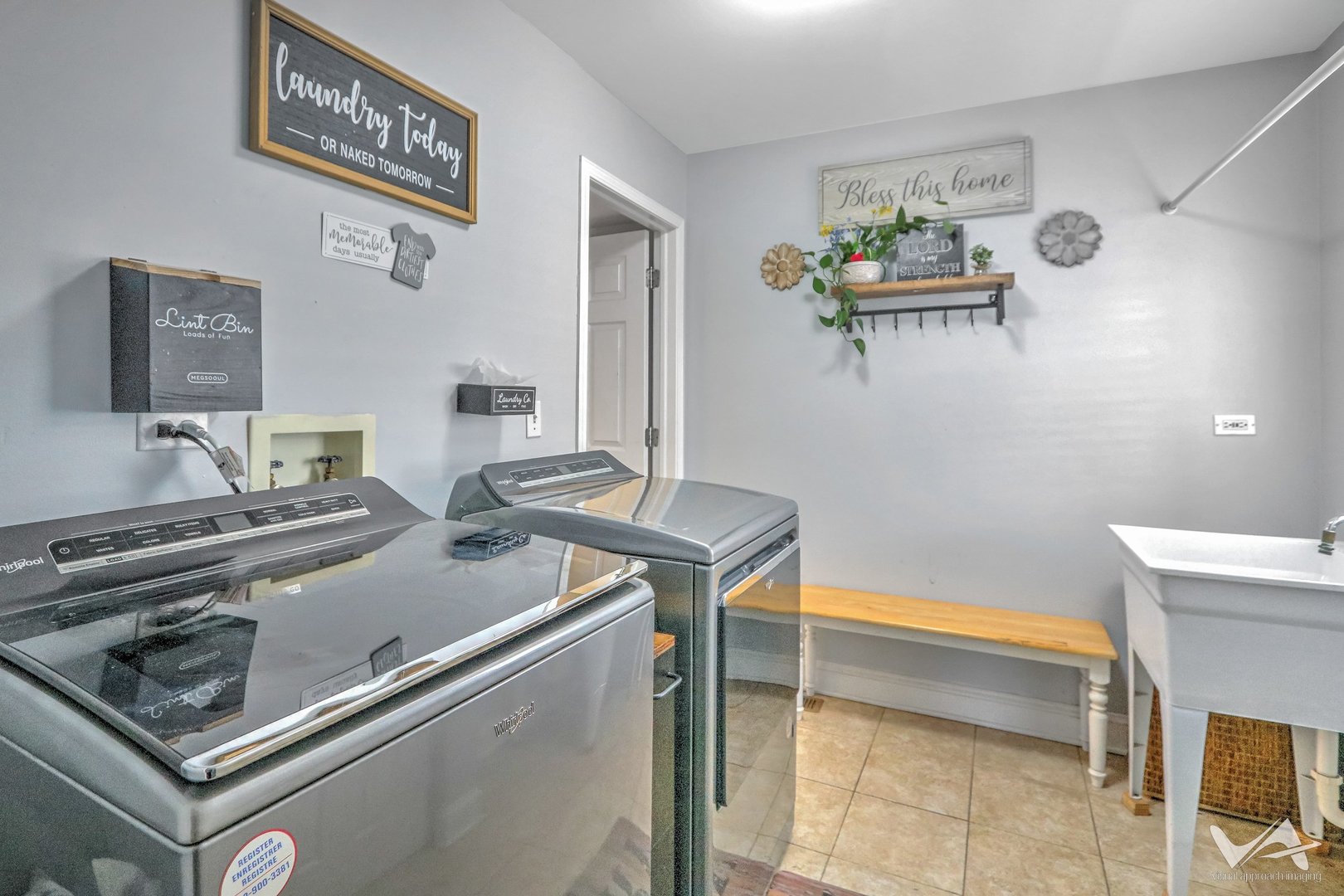 1348 Normandy Lane, Bartlett, IL 60103