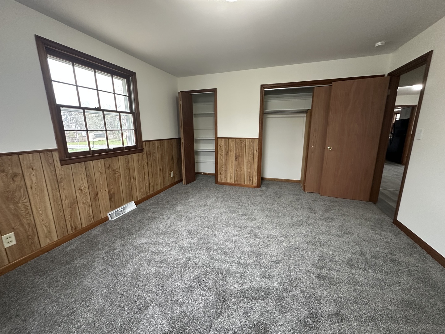 1406 Searle Drive, Normal, IL 61761