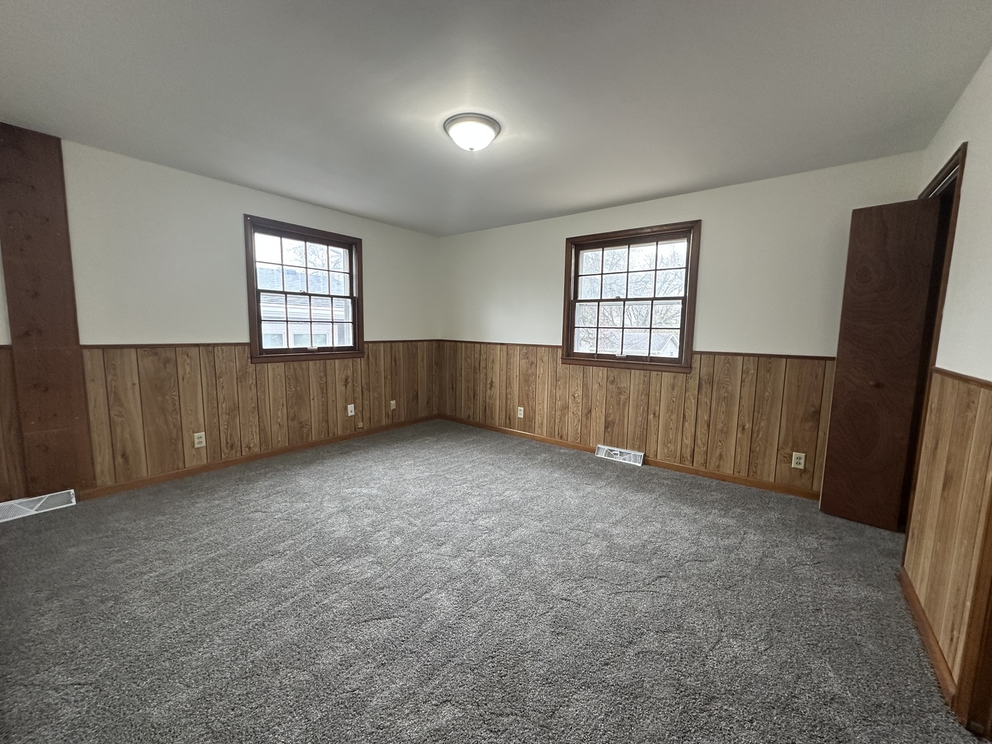 1406 Searle Drive, Normal, IL 61761