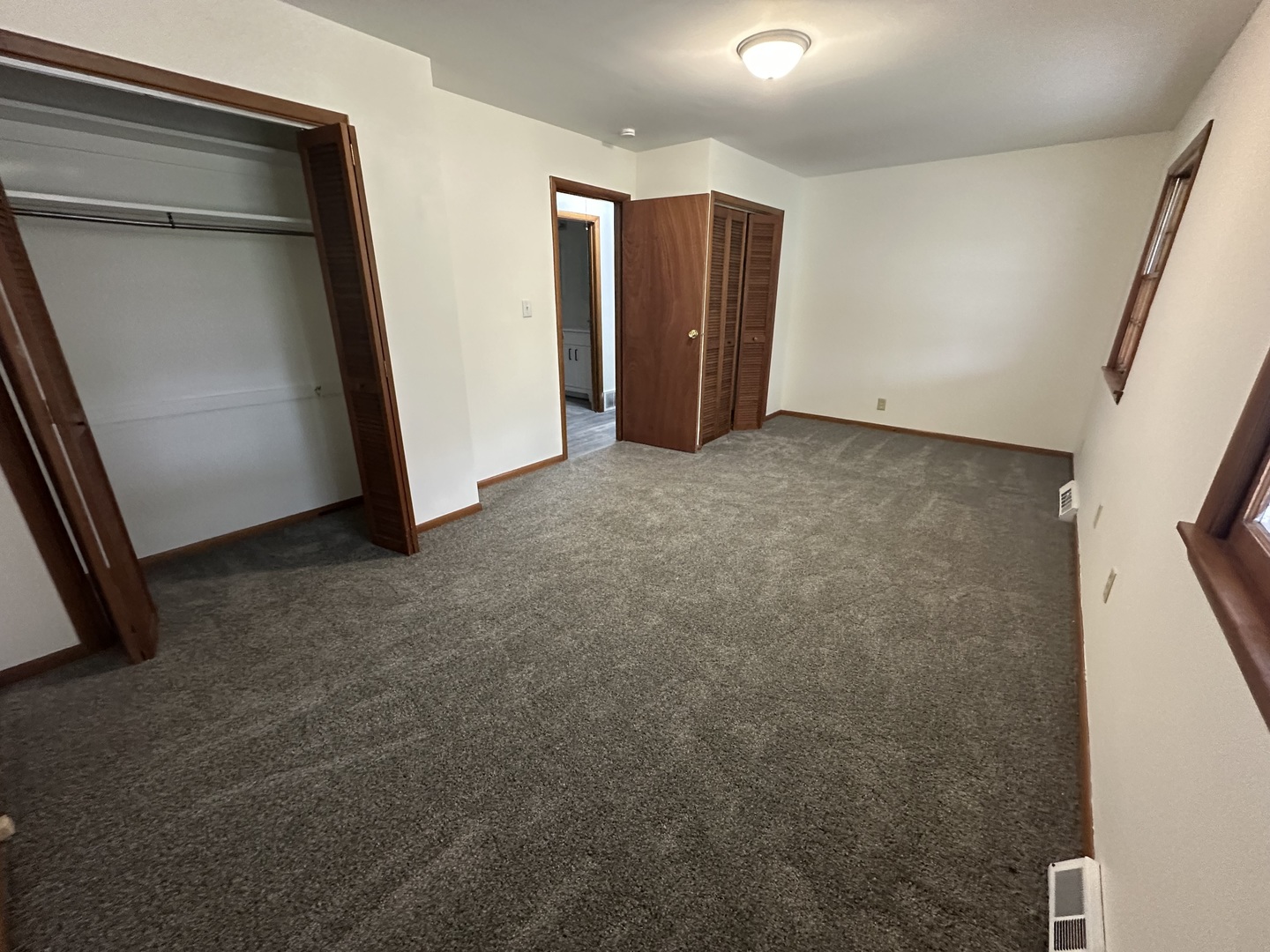 1406 Searle Drive, Normal, IL 61761