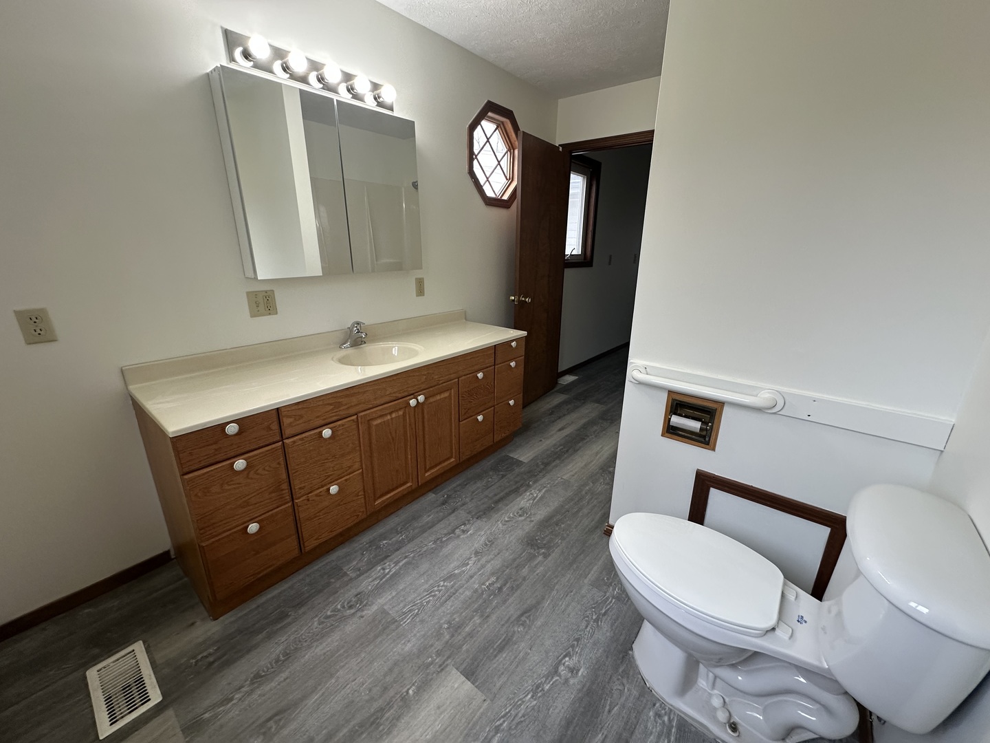 1406 Searle Drive, Normal, IL 61761