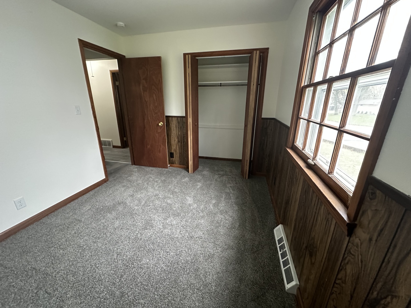 1406 Searle Drive, Normal, IL 61761