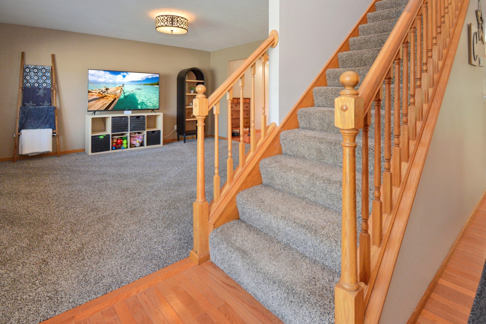 104 Hunter Court, Hudson, IL 61748