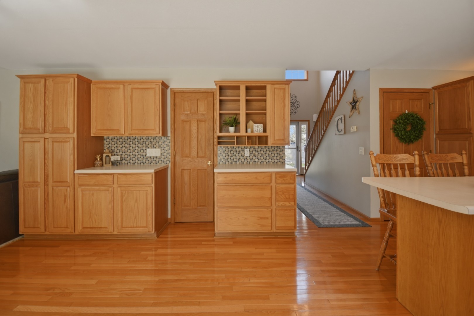 104 Hunter Court, Hudson, IL 61748