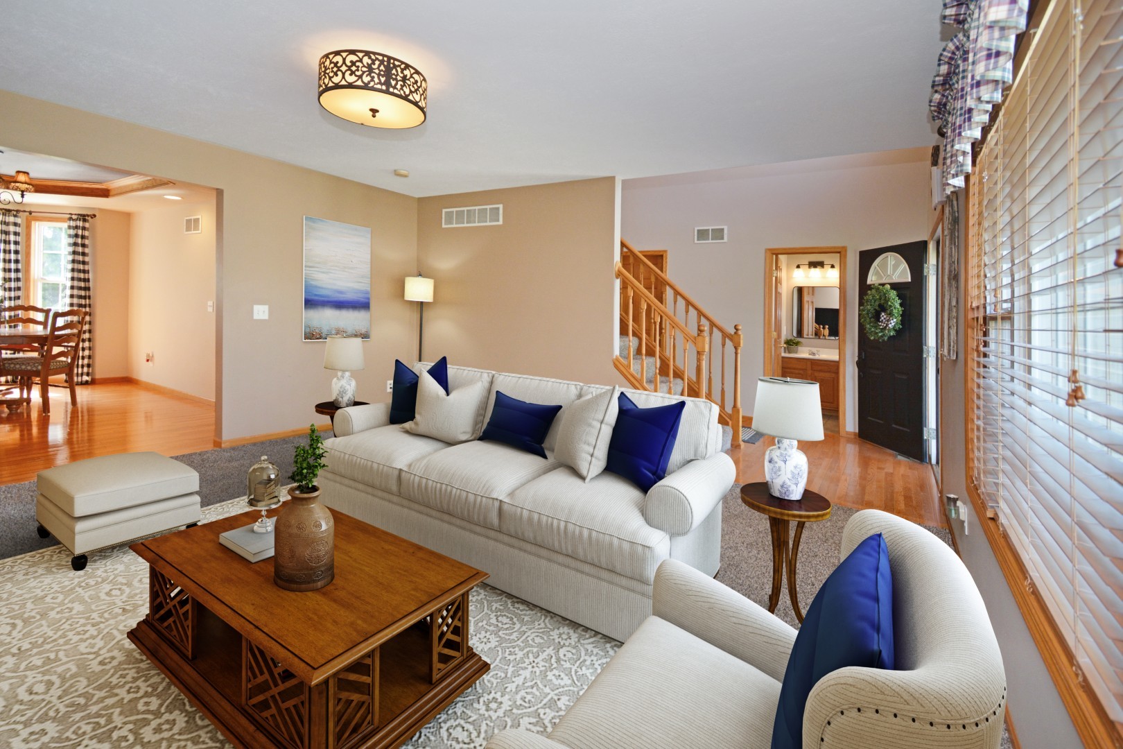 104 Hunter Court, Hudson, IL 61748