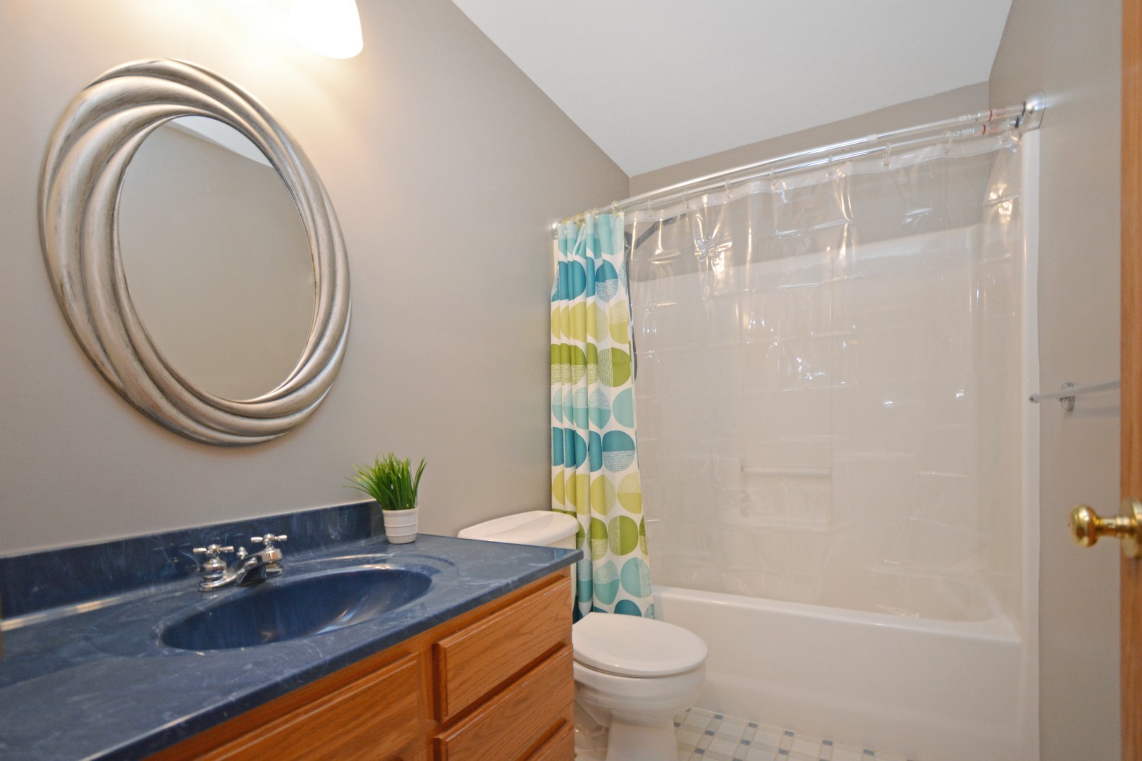 104 Hunter Court, Hudson, IL 61748