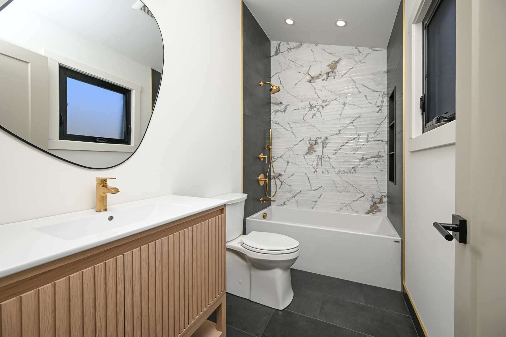 720 N Maple Street, Itasca, IL 60143