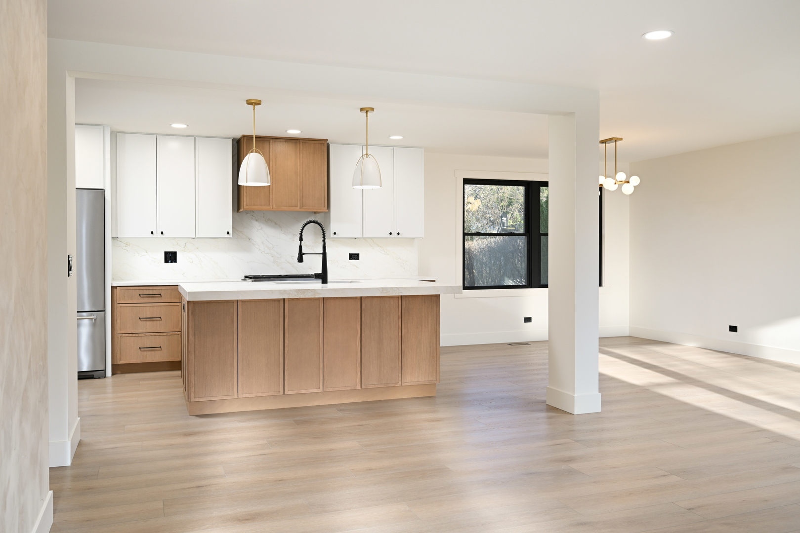 720 N Maple Street, Itasca, IL 60143